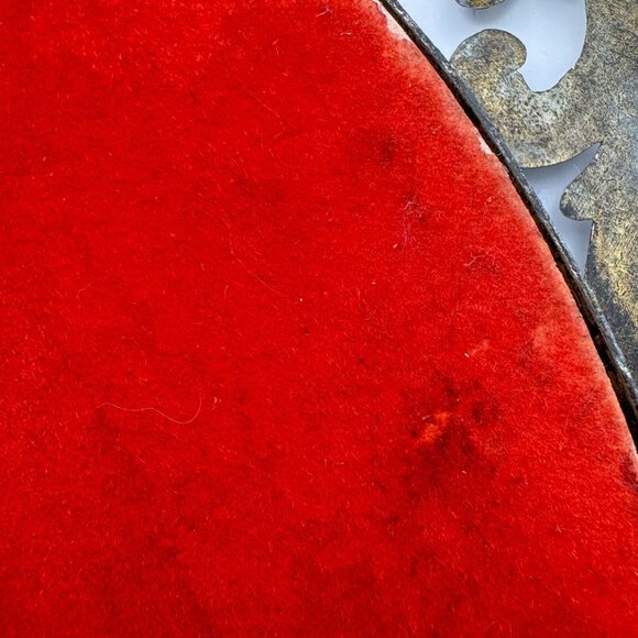 Vintage Brass Oval Floral Picture Frames With Convex Bubble Glass Made In Italy - Picture 8 of 16